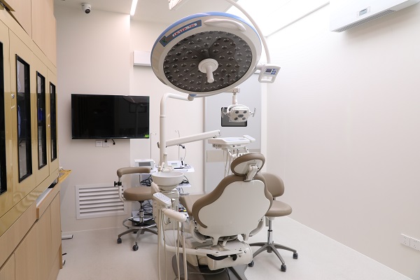 深圳愛康健口腔醫院 