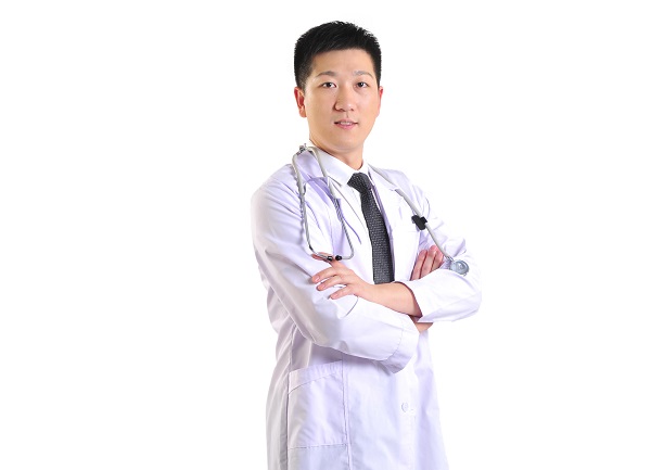 深圳南山植牙醫生推薦李格