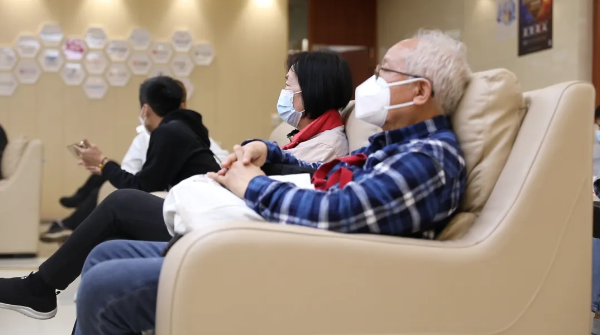 深圳愛康健口腔醫院