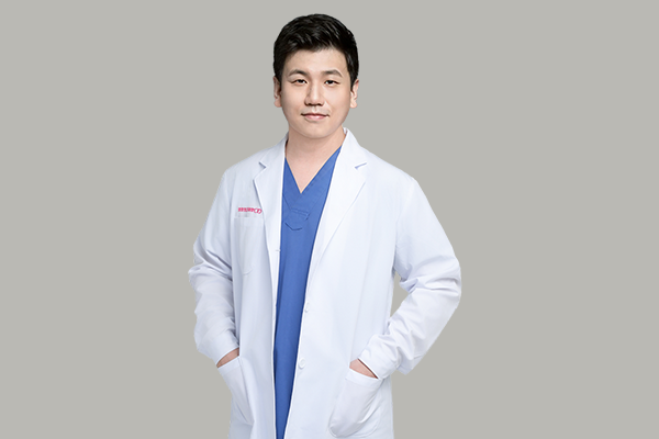 愛康健 吳雨函博士